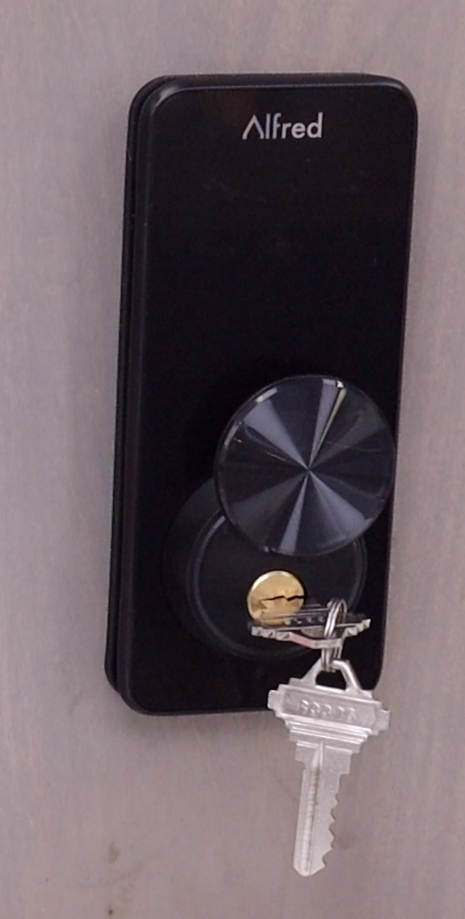 Alfred DB1-A with key inserted